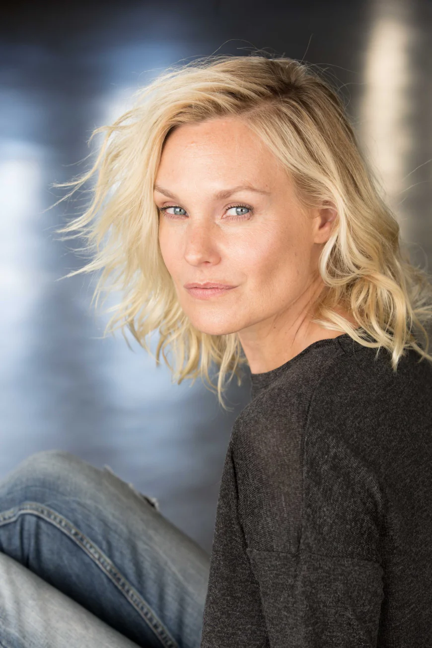 Laura Allen Net Worth, Relationships, Age/Birthdate & Birthday Facts