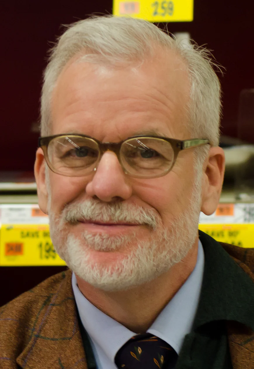 Chris Van Allsburg Net Worth, Relationships, Age/Birthdate & Birthday Facts