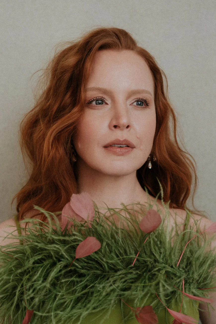 Lauren Ambrose Net Worth, Relationships, Age/Birthdate & Birthday Facts