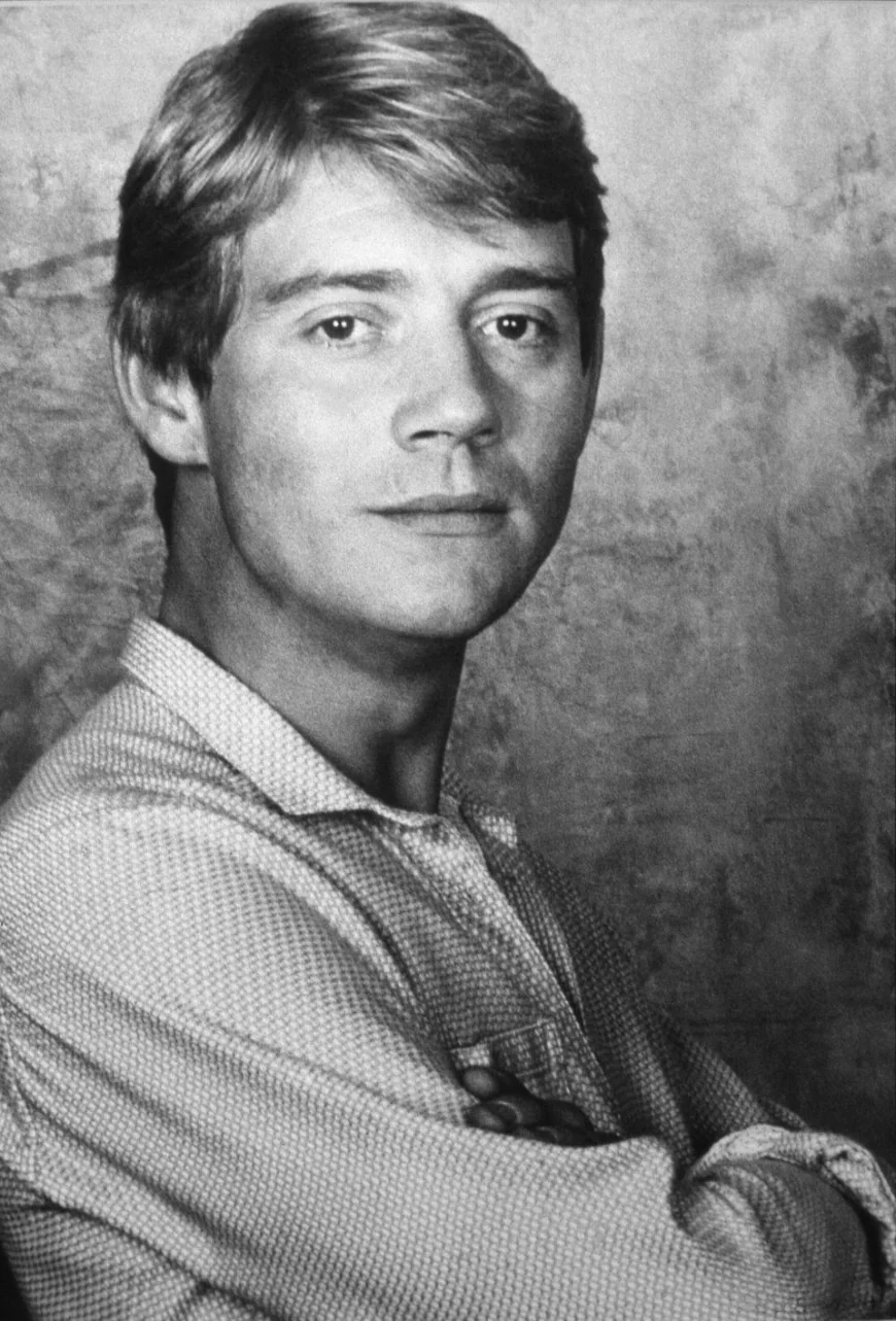 Anthony Andrews Net Worth, Relationships, Age/Birthdate & Birthday Facts