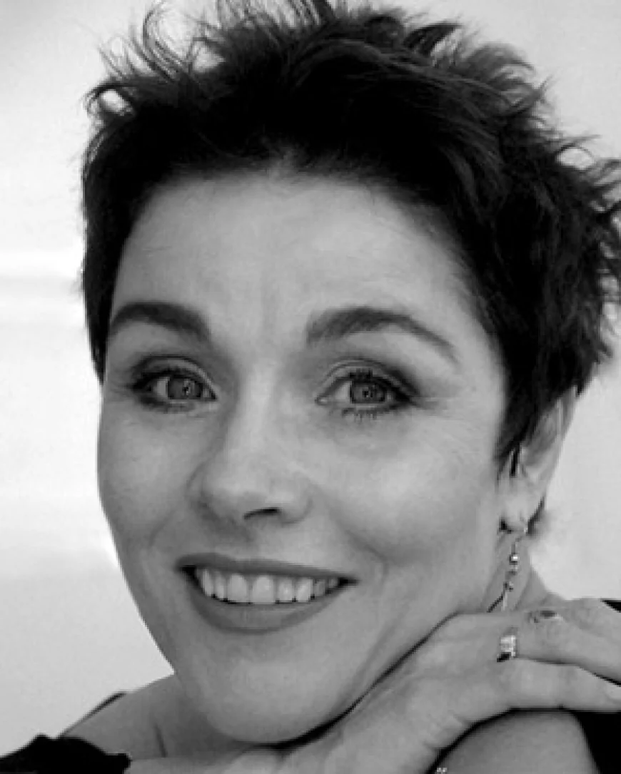 Christine Andreas Net Worth, Relationships, Age/Birthdate & Birthday Facts