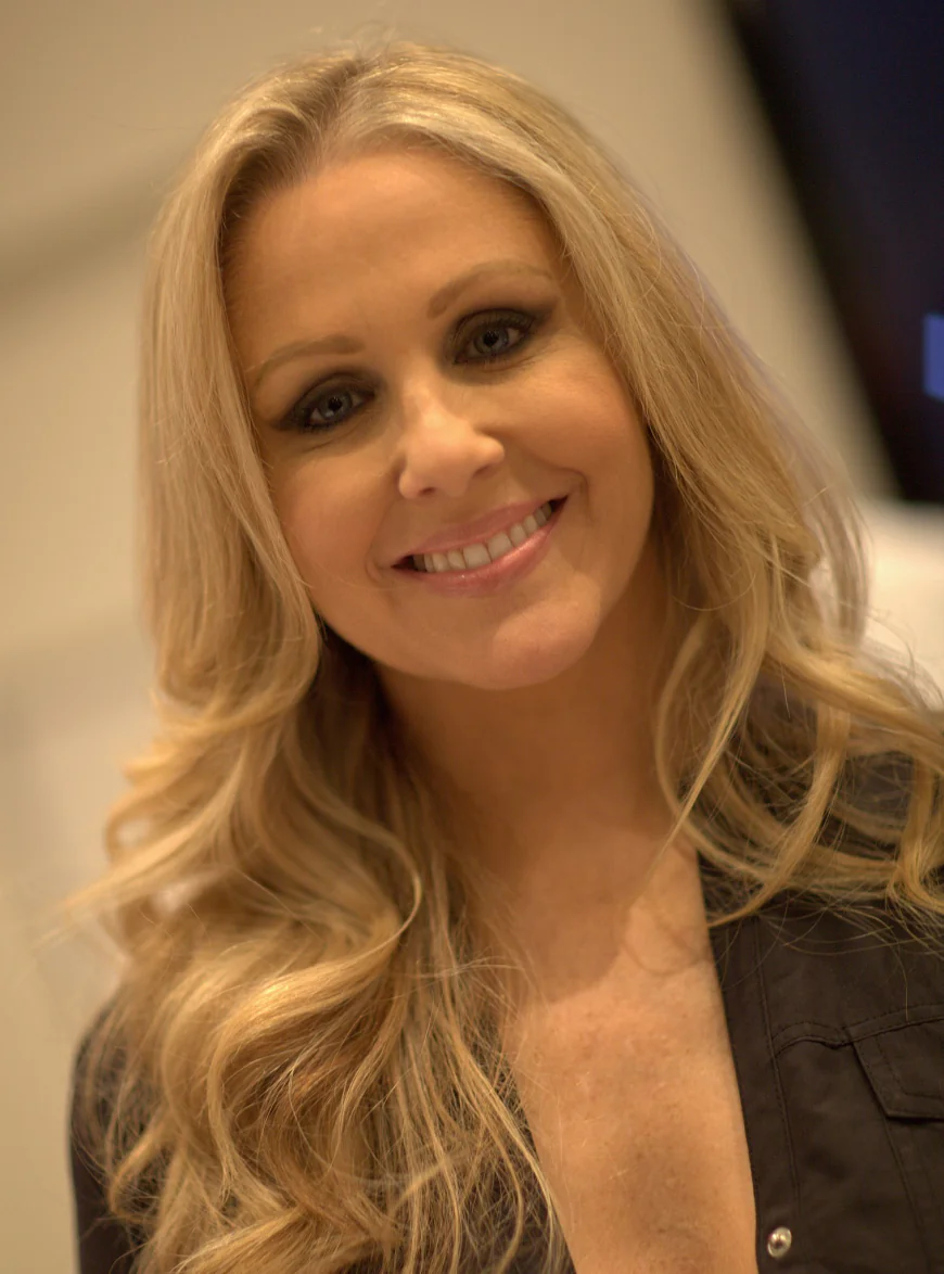 Julia Ann Net Worth, Relationships, Age/Birthdate & Birthday Facts