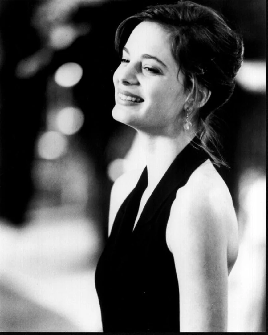 Gabrielle Anwar Net Worth, Relationships, Age/Birthdate & Birthday Facts