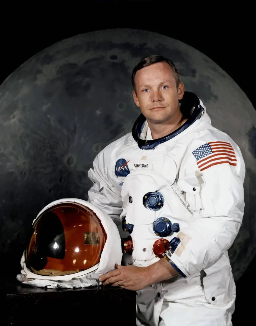 Neil Armstrong Net Worth, Relationships, Age/Birthdate & Birthday Facts