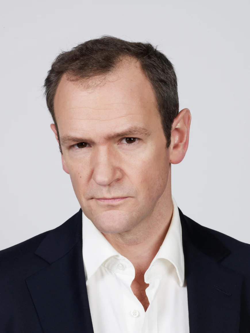 Alexander Armstrong Net Worth, Relationships, Age/Birthdate & Birthday Facts