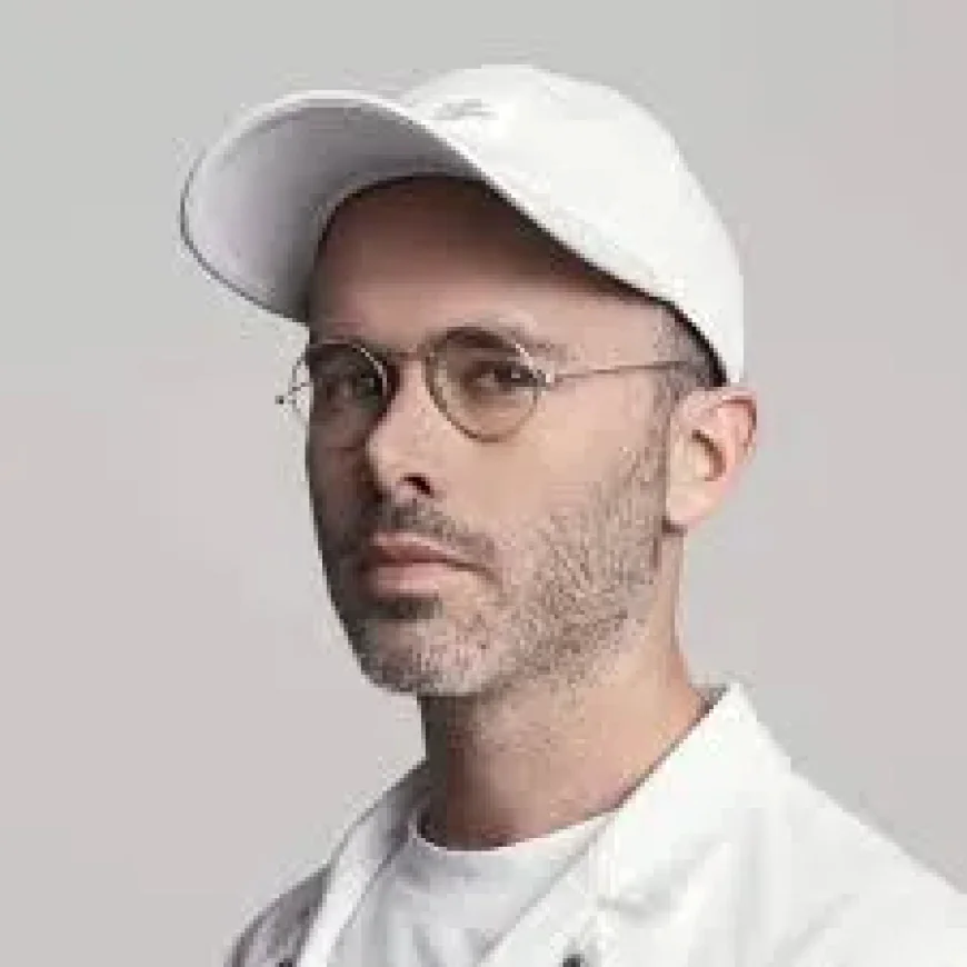 Daniel Arsham Net Worth, Relationships, Age/Birthdate & Birthday Facts