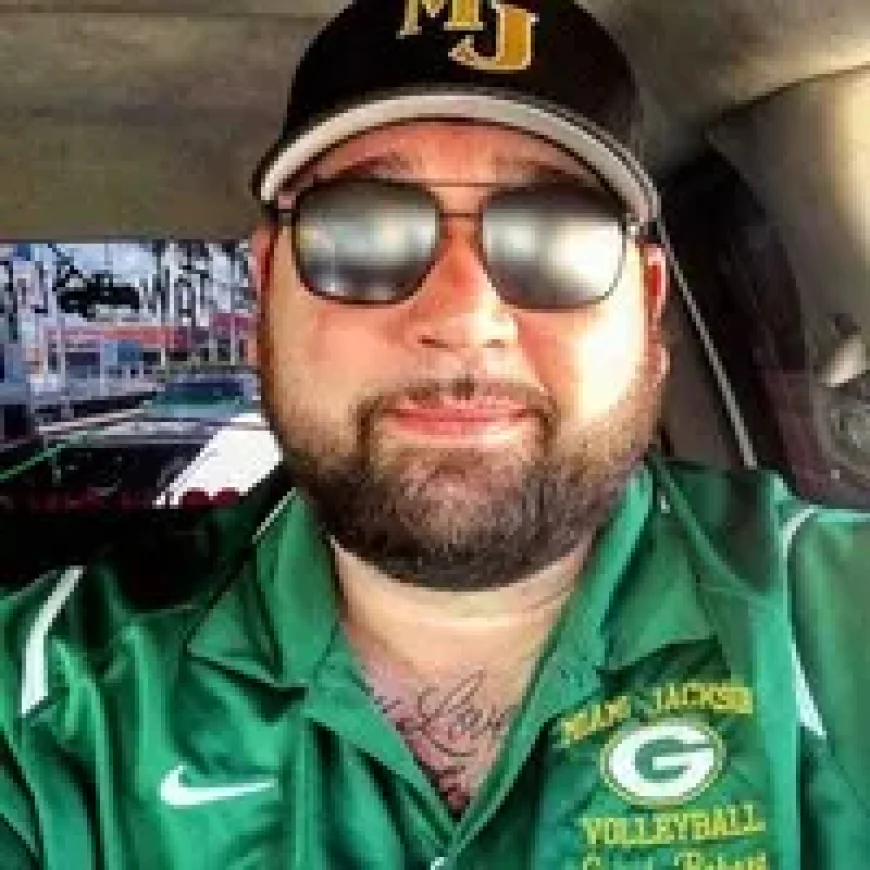 Robert Ashenoff Jr. Net Worth, Relationships, Age/Birthdate & Birthday Facts