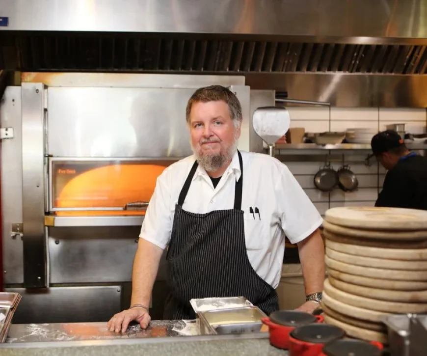 Charlie Ayers Net Worth, Relationships, Age/Birthdate & Birthday Facts