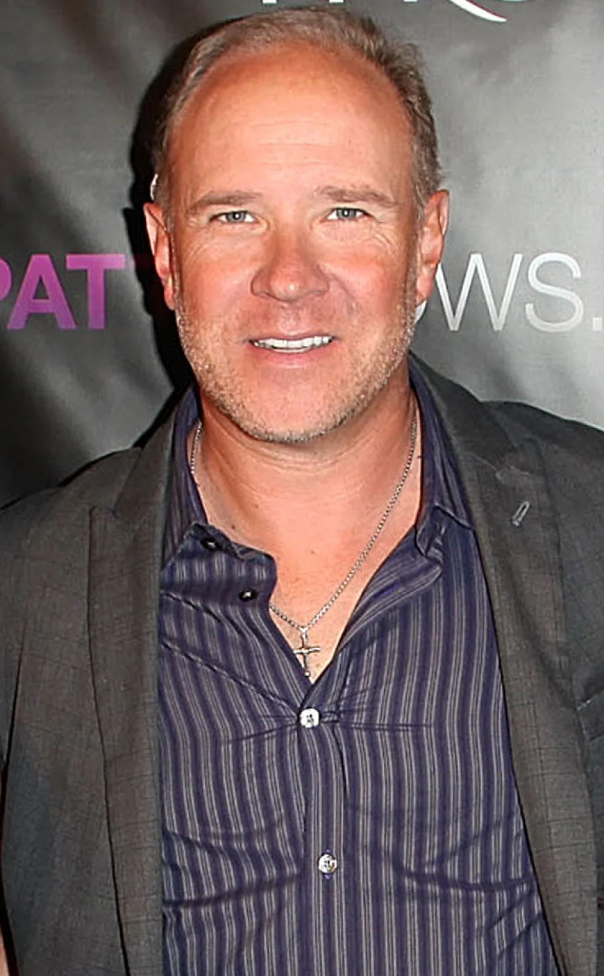 Brooks Ayers Net Worth, Relationships, Age/Birthdate & Birthday Facts