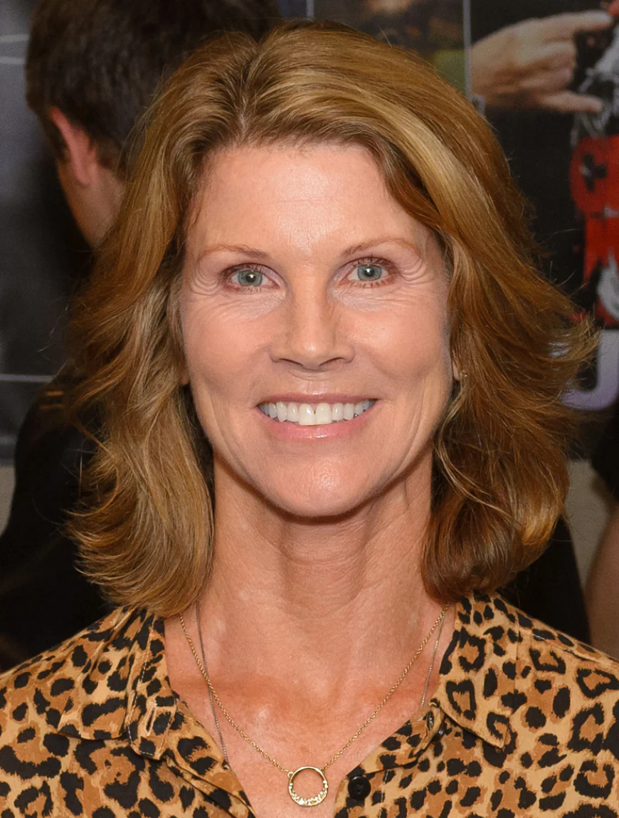 Leah Ayres Net Worth, Relationships, Age/Birthdate & Birthday Facts