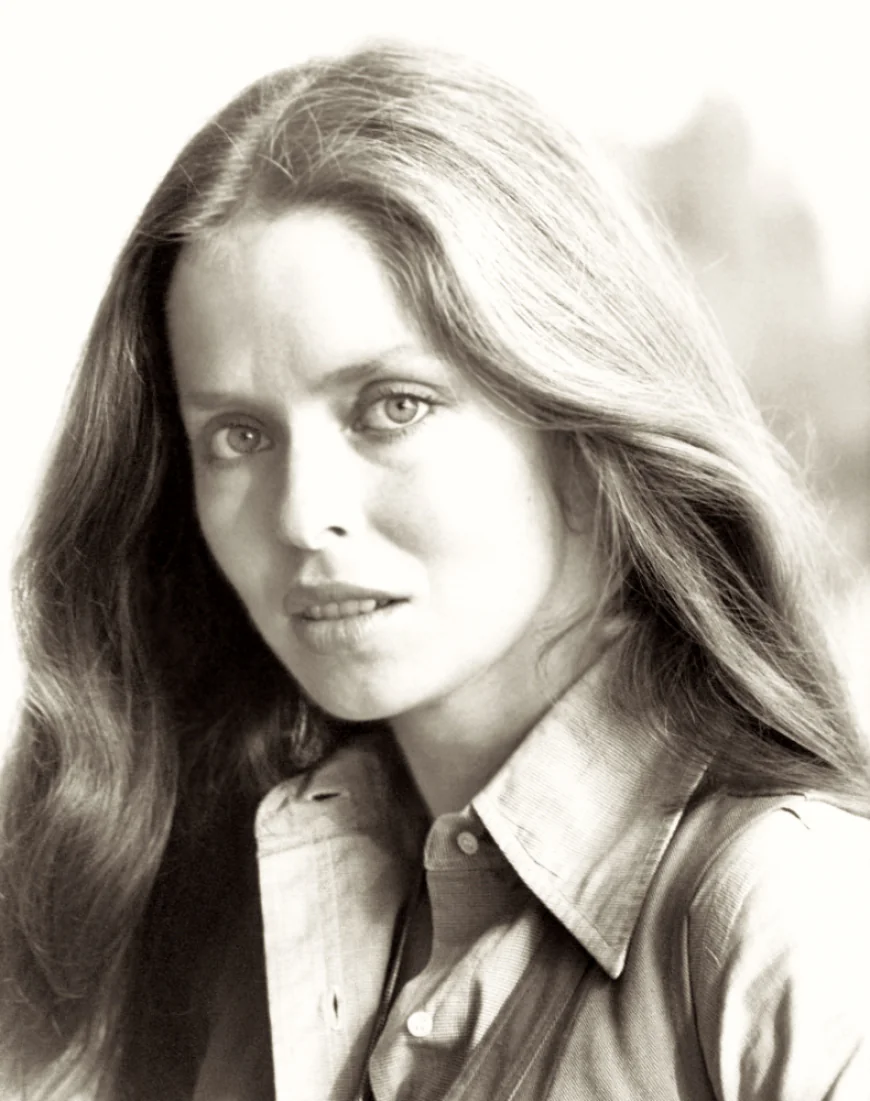 Barbara Bach Net Worth, Relationships, Age/Birthdate & Birthday Facts