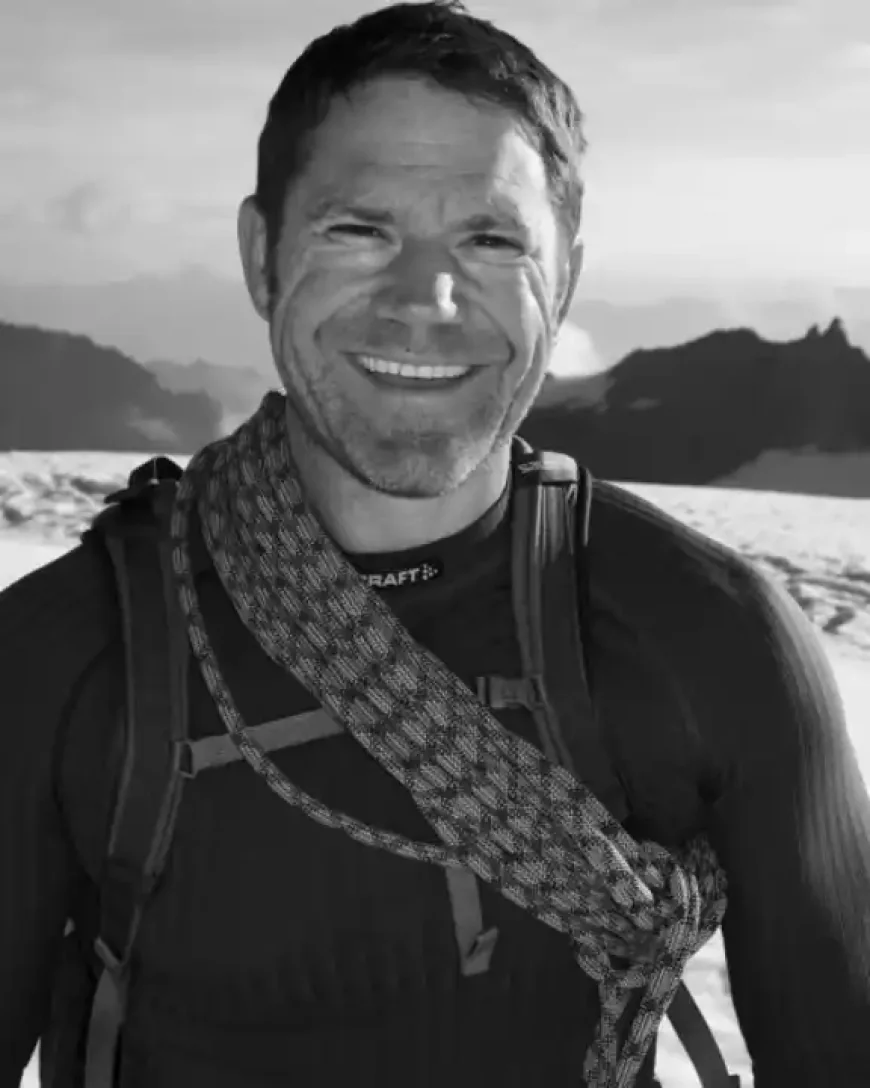 Steve Backshall Net Worth, Relationships, Age/Birthdate & Birthday Facts