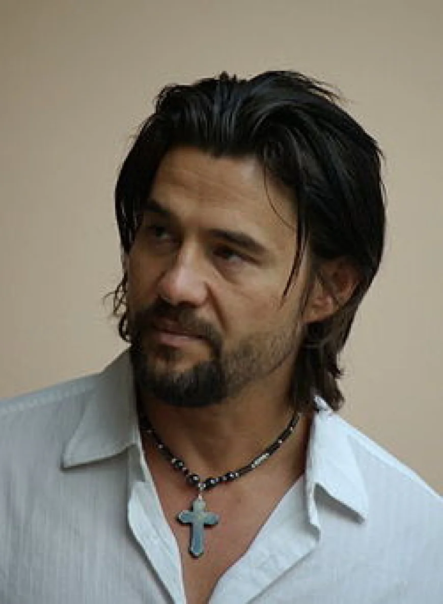 Steve Bacic Net Worth, Relationships, Age/Birthdate & Birthday Facts