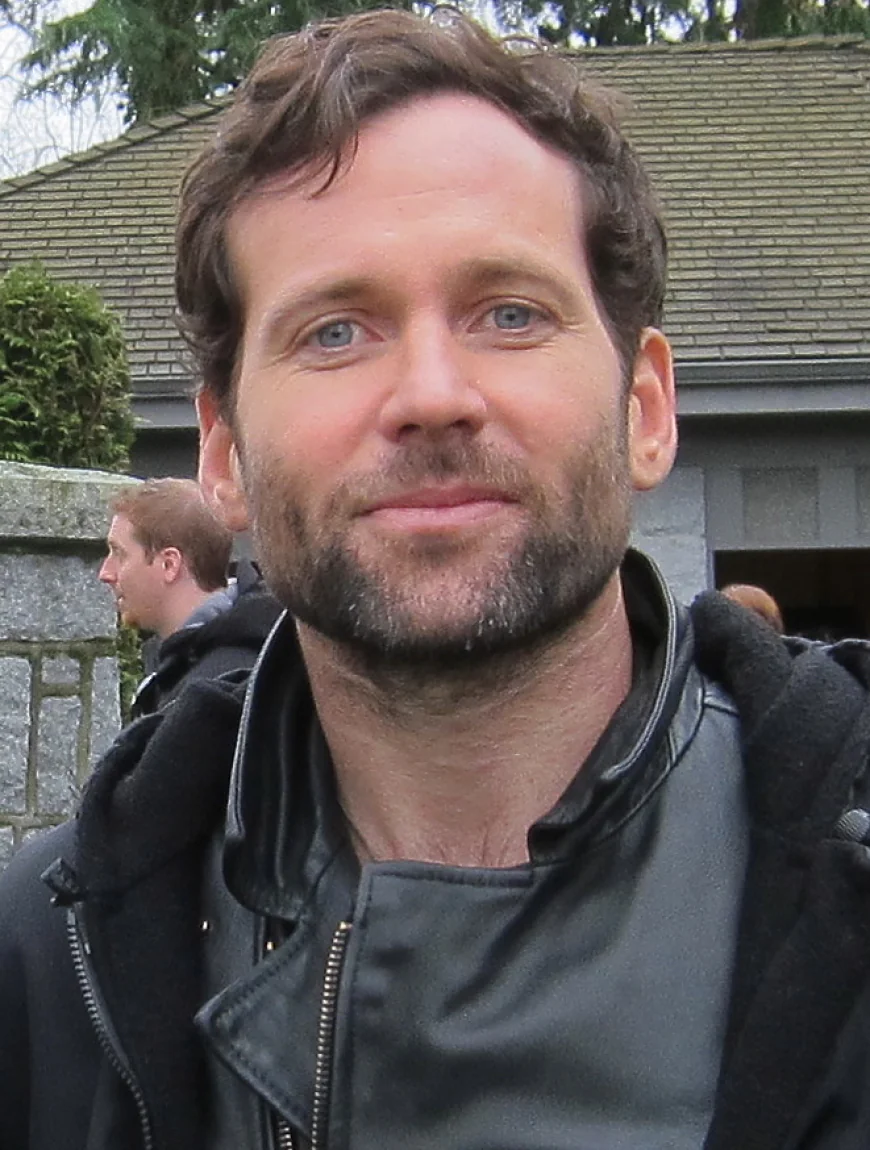 Eion Bailey Net Worth, Relationships, Age/Birthdate & Birthday Facts
