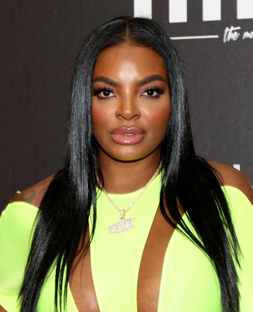 Brooke Bailey Net Worth, Relationships, Age/Birthdate & Birthday Facts