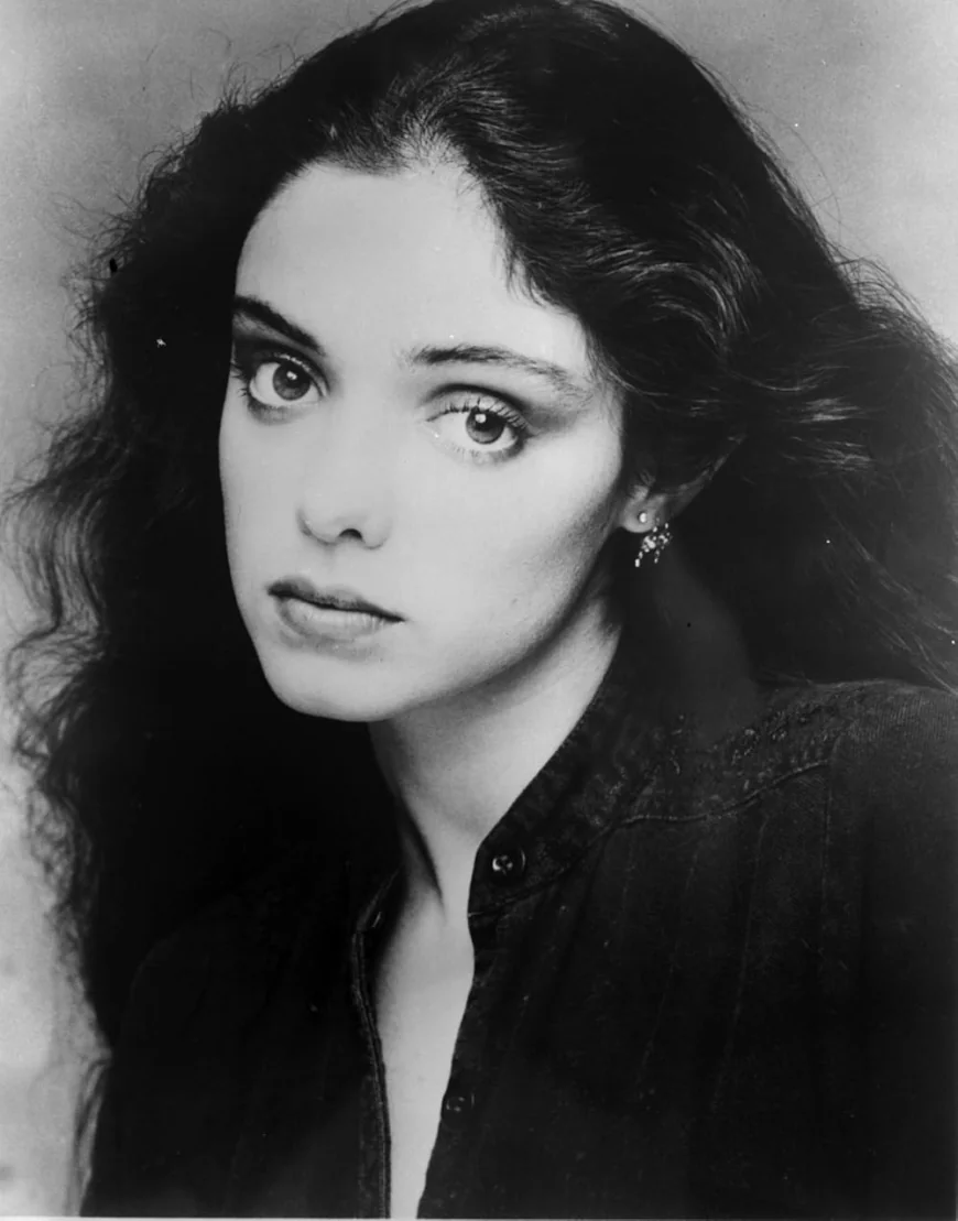 Kathleen Beller Net Worth, Relationships, Age/Birthdate & Birthday Facts