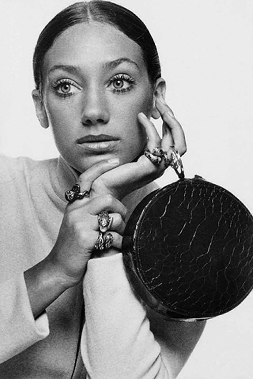 Marisa Berenson Net Worth, Relationships, Age/Birthdate & Birthday Facts