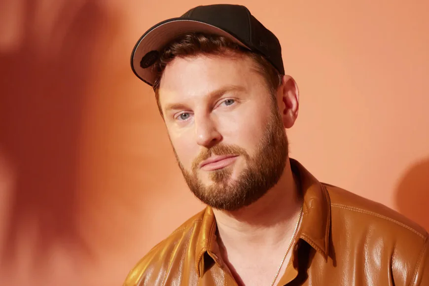 Bobby Berk Net Worth, Relationships, Age/Birthdate & Birthday Facts