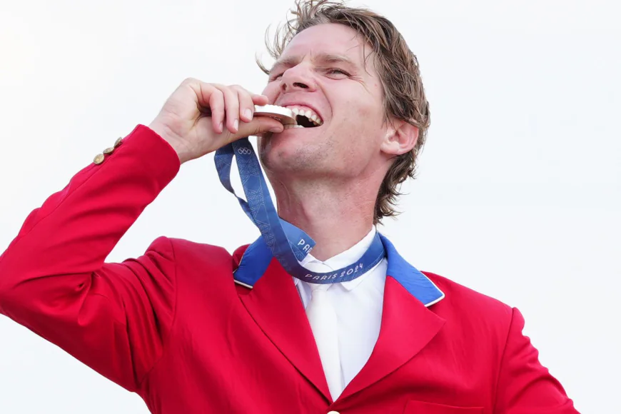 Karl Cook Net Worth, Relationships, Age/Birthdate & Birthday