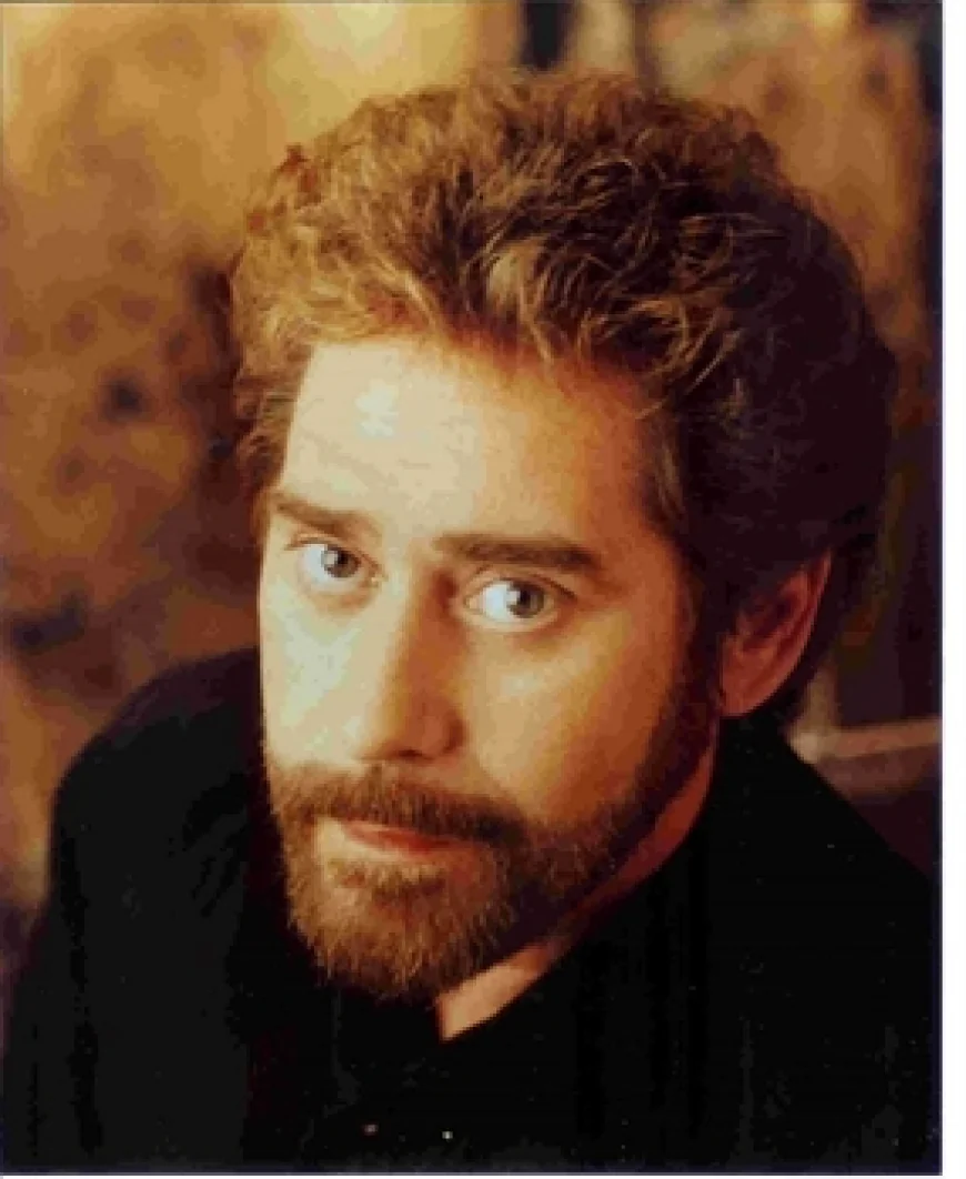 Earl Thomas Conley Net Worth, Relationships, Age/Birthdate & Birthday
