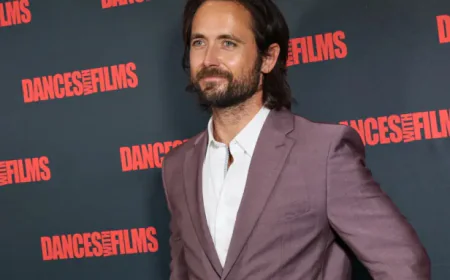 Justin Chatwin Net Worth, Relationships, Age/Birthdate & Birthday