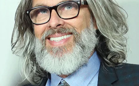 Michael Chabon Net Worth, Relationships, Age/Birthdate & Birthday