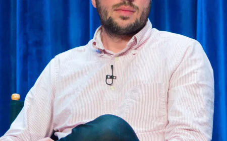 David Caspe Net Worth, Relationships, Age/Birthdate & Birthday