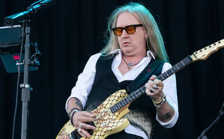 Jerry Cantrell Net Worth, Relationships, Age/Birthdate & Birthday