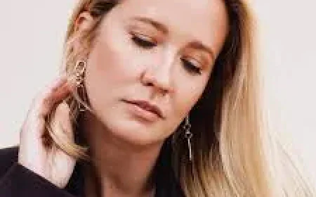 Anna Camp Net Worth, Relationships, Age/Birthdate & Birthday