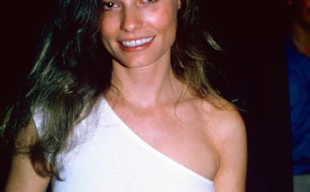 Kay Lenz Net Worth, Relationships, Age/Birthdate & Birthday Facts