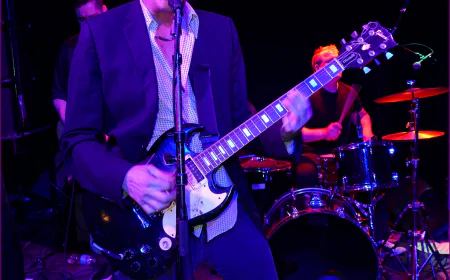 Mickey Leigh Net Worth, Relationships, Age/Birthdate & Birthday Facts