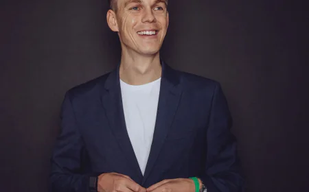 Caspar Lee Net Worth, Relationships, Age/Birthdate & Birthday Facts