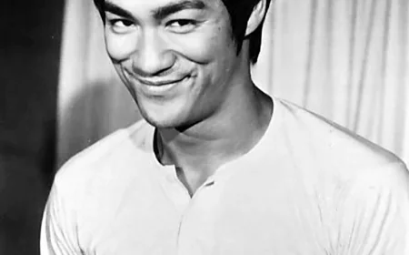 Bruce Lee Net Worth, Relationships, Age/Birthdate & Birthday Facts