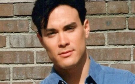 Brandon Lee Net Worth, Relationships, Age/Birthdate & Birthday Facts