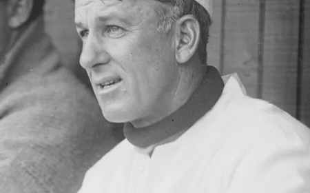 Arlie Latham Net Worth, Relationships, Age/Birthdate & Birthday Facts