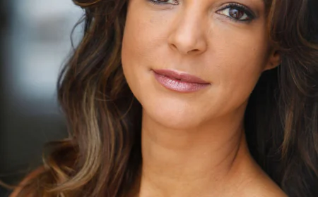Eva LaRue Net Worth, Relationships, Age/Birthdate & Birthday Facts