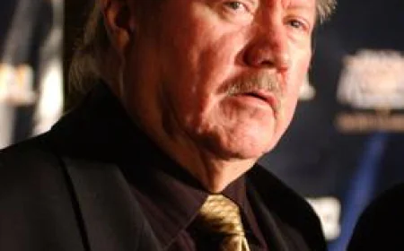 Glen A. Larson Net Worth, Relationships, Age/Birthdate & Birthday Facts