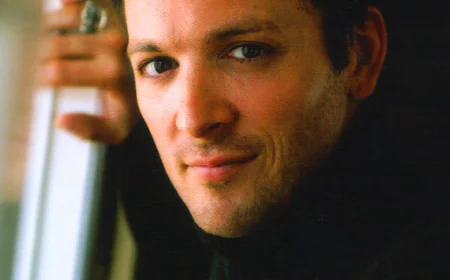 Zane Lamprey Net Worth, Relationships, Age/Birthdate & Birthday Facts