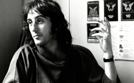 Denny Laine Net Worth, Relationships, Age/Birthdate & Birthday Facts