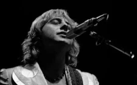 Greg Lake Net Worth, Relationships, Age/Birthdate & Birthday Facts