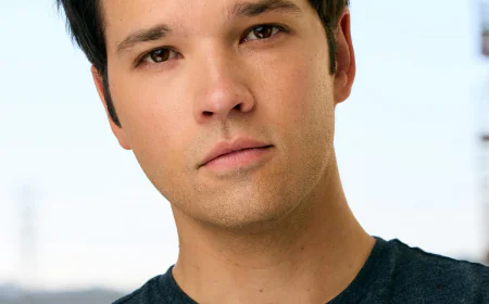 Nathan Kress Net Worth, Relationships, Age/Birthdate & Birthday Facts