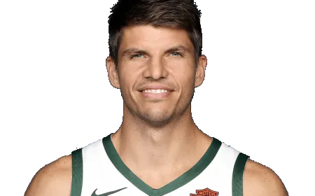 Kyle Korver Net Worth, Relationships, Age/Birthdate & Birthday Facts