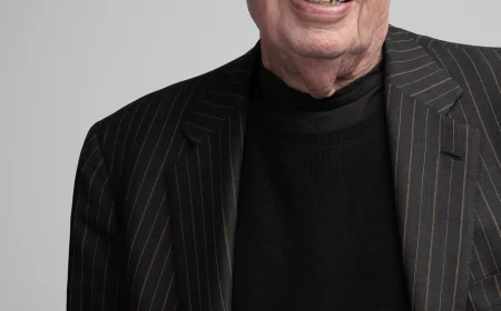 Phil Knight Net Worth, Relationships, Age/Birthdate & Birthday Facts