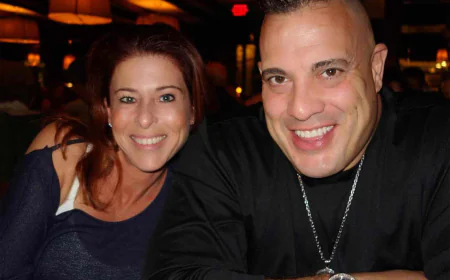 Wayde King Net Worth, Relationships, Age/Birthdate & Birthday Facts