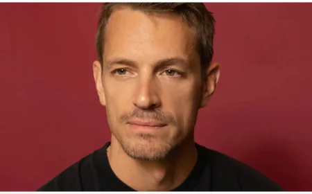 Joel Kinnaman Net Worth, Relationships, Age/Birthdate & Birthday Facts