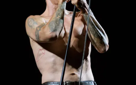 Anthony Kiedis Net Worth, Relationships, Age/Birthdate & Birthday Facts