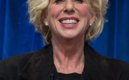 Callie Khouri Net Worth, Relationships, Age/Birthdate & Birthday Facts