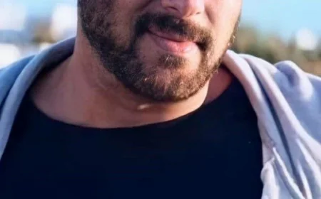 Salman Khan Net Worth, Relationships, Age/Birthdate & Birthday Facts