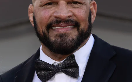 Mark Kerr Net Worth, Relationships, Age/Birthdate & Birthday Facts