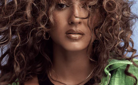 Tori Kelly Net Worth, Relationships, Age/Birthdate & Birthday Facts